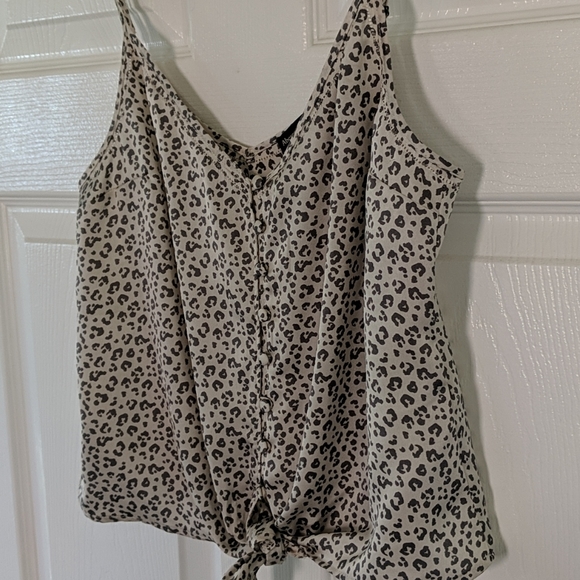 Abercrombie and Fitch leopard tank top small - Picture 3 of 3